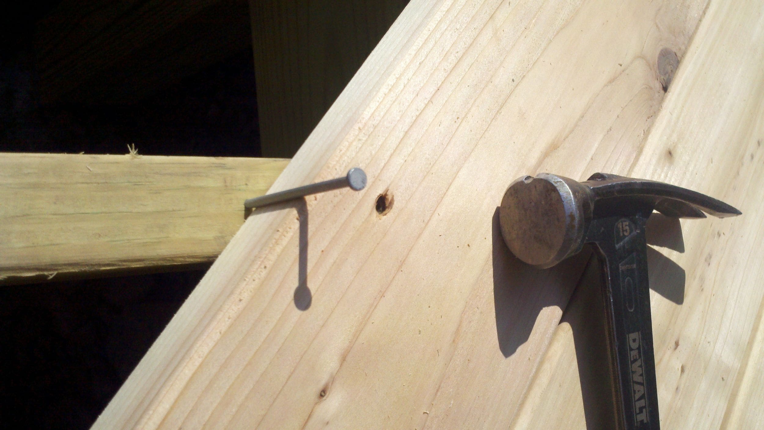 ‣ MyFixitUpLife Spacer nail for cedar decking.