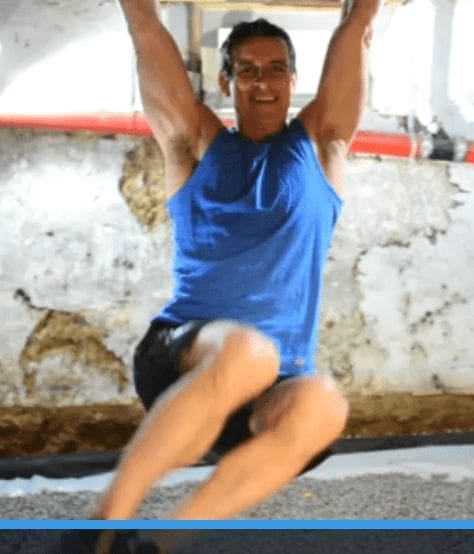 DIY pull up bar ‣ MyFixitUpLife DIY pull up bar