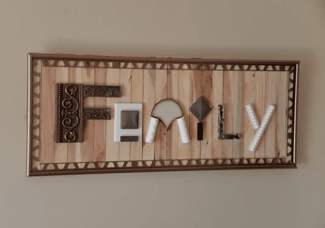 ‣ MyFixitUpLife Family Wall Art