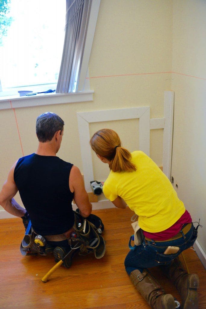 ‣ MyFixitUpLife Little girl's bedroom makeover - wainscoting and chair rail