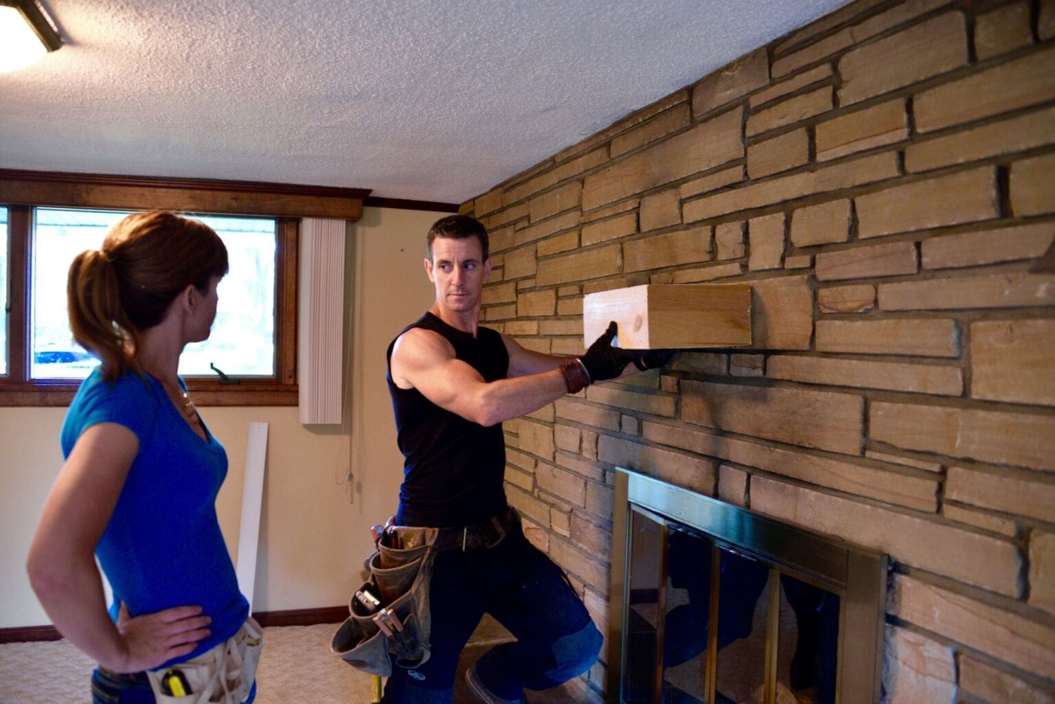 2015_MyFixitUpLife_Mantel Makeover_process ‣ MyFixitUpLife ‣ MyFixitUpLife mantle makeover