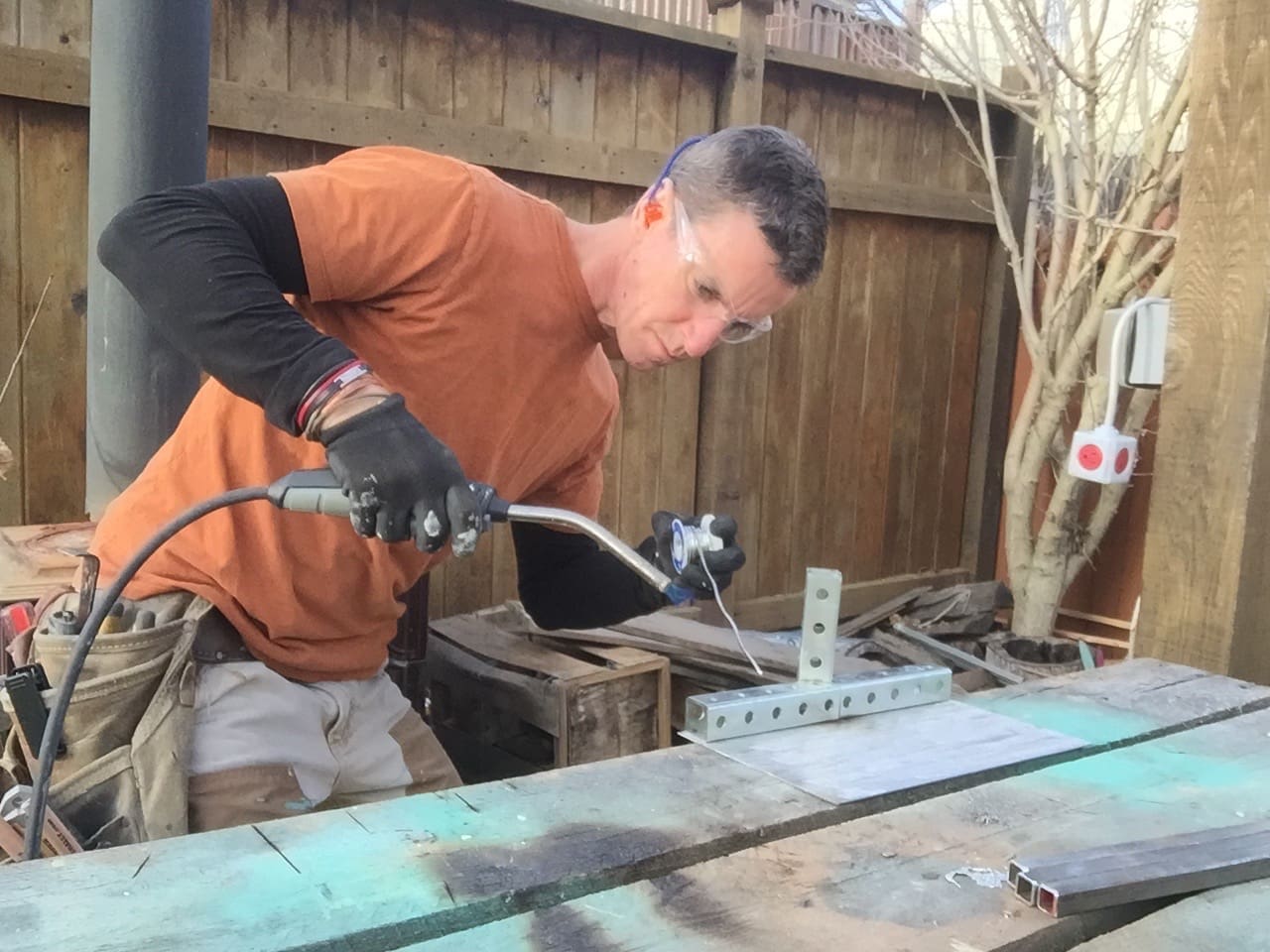 ‣ MyFixitUpLife electronics organizer