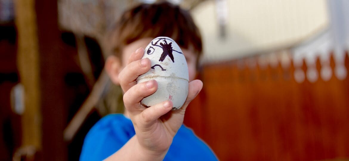 2016_MyFixitUpLife_Concrete Eggs_0297