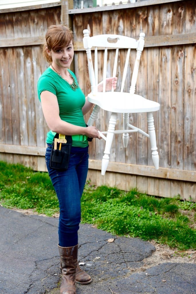 8_2016_MyFixitUpLife_Habitat_ReStore_Chair_Planter_Theresa with chair_