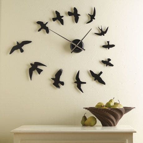 ‣ MyFixitUpLife bird flying clock