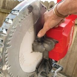 ‣ MyFixitUpLife Milwaukee Miter Saw MyFixitUpLife