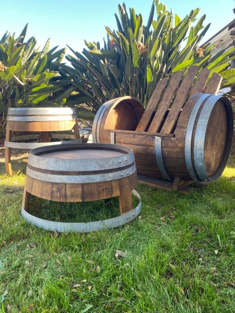 ‣ MyFixitUpLife Wine-Barrel-Chair-Set