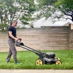 ‣ MyFixitUpLife Mark Clement MyFIxitUpLife CAT 60V lawn mower