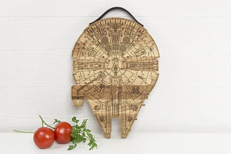 ‣ MyFixitUpLife Star Wars home decor cutting board