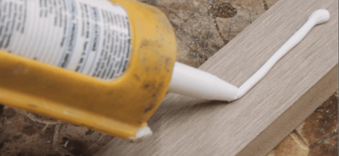 Tool-review_Dripless-caulk-gun-close-up-Mark-MyFixitUpLife