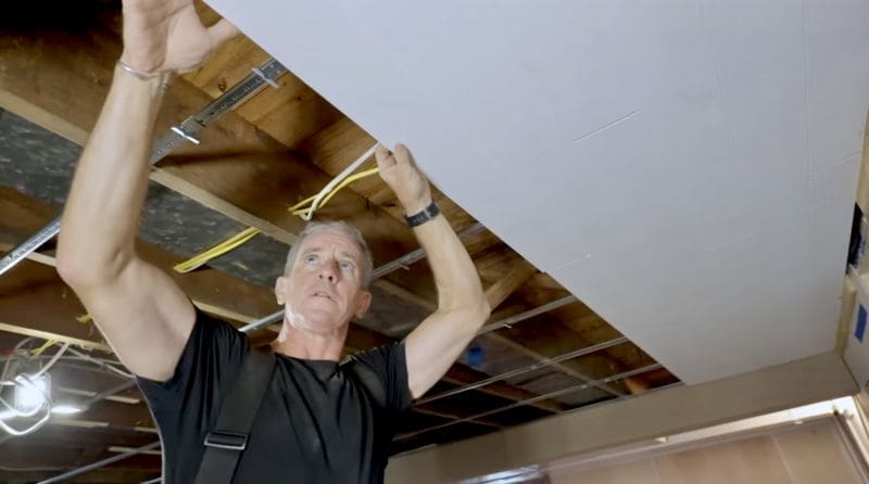 ‣ MyFixitUpLife Armstrong Ceilings _ WoodHAVEN ceiling planks _ Mark Clement _ MyFixitUpLife