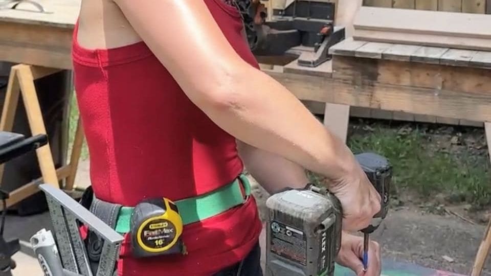 8881C8D5-1F8F-451E-9A13-D50AD56F4CDB