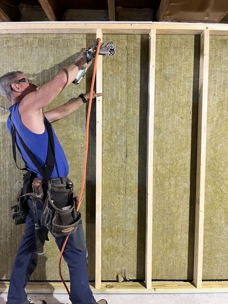 Best Nail Gun Hose - Ridgid lay flat hose - best air hose - MyFixitUpLife